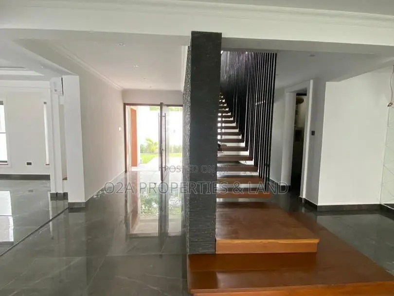 4bdrm House in Labone, Celsbridge Area for rent
