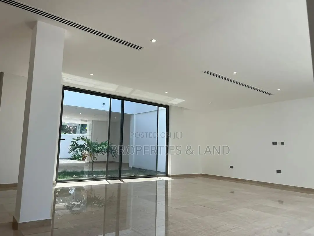 4bdrm House in Labone, Celsbridge Area for rent