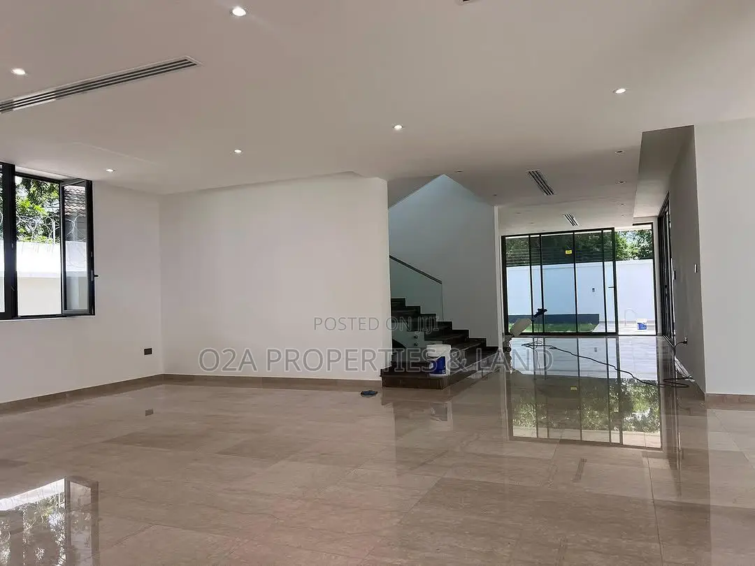 4bdrm House in Labone, Celsbridge Area for rent