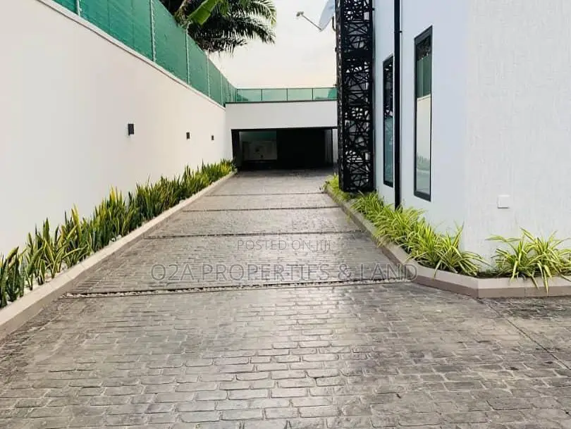 4bdrm House in Labone, Celsbridge Area for rent