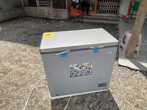 Bring Home Happiness-Pearl 200l Single Door Chest Freezer
