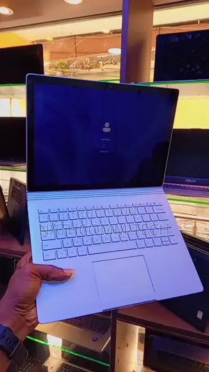 Laptop Microsoft Surface Book 2 8GB Intel Core I5 SSD 256GB