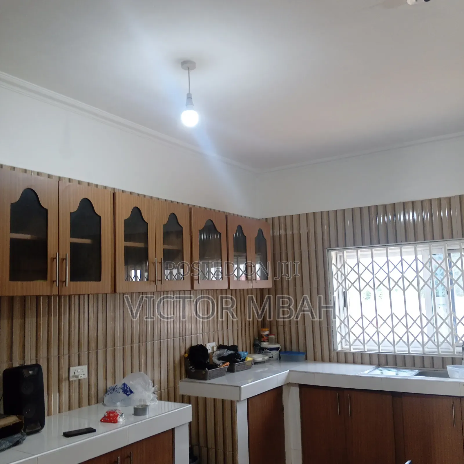 4bdrm Bungalow in Dc Properties, Tema Metropolitan for sale