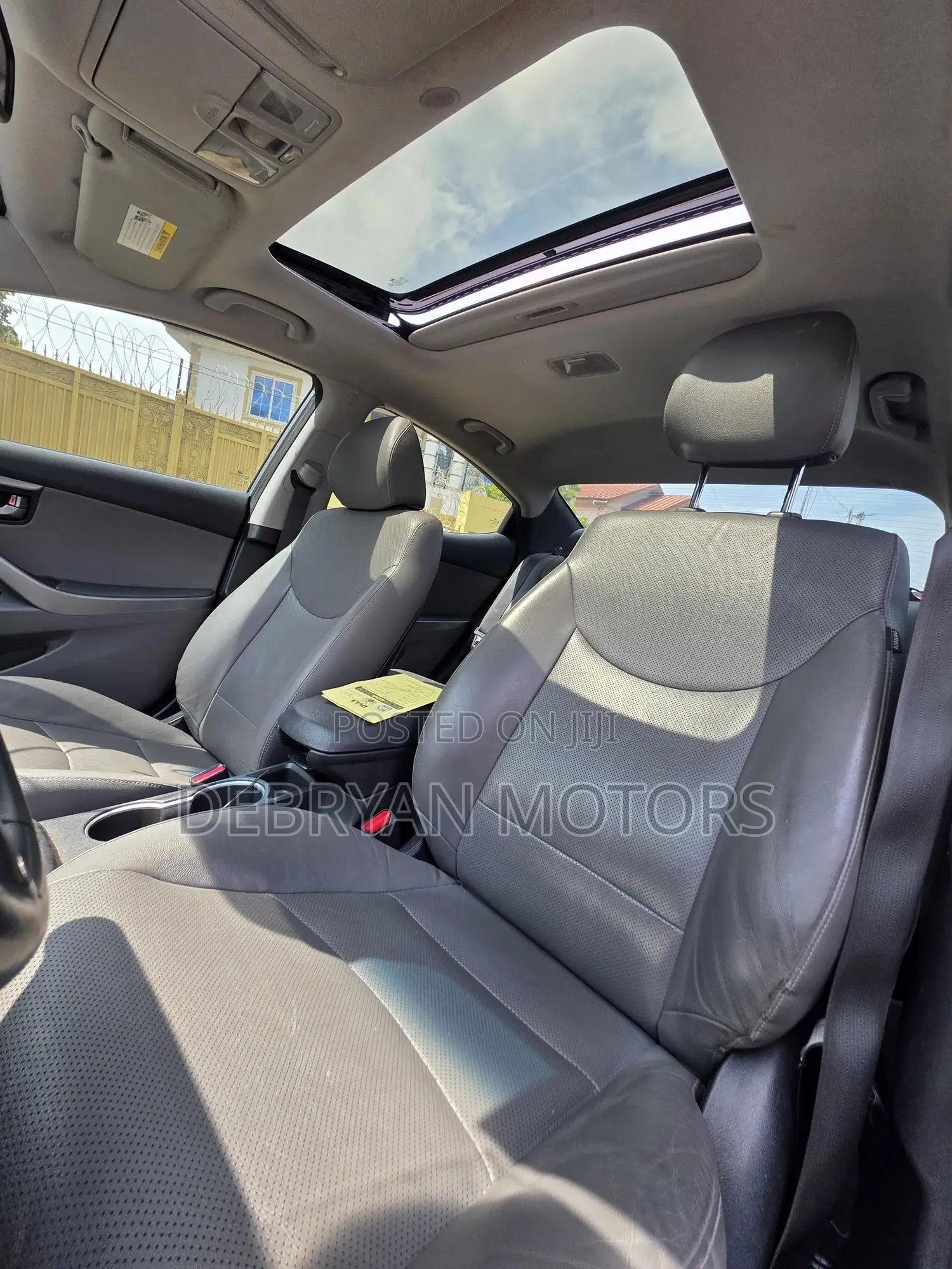 Hyundai Elantra Limited 4dr Sedan (1.8L 4cyl 6A) 2014 Gray