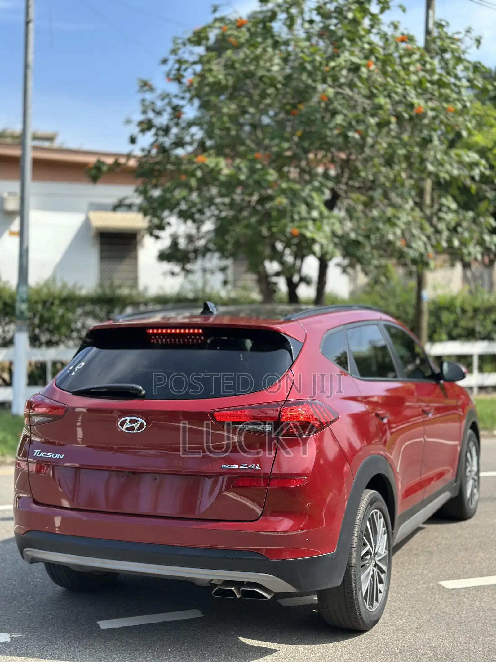 Hyundai Tucson Limited 2021 Red