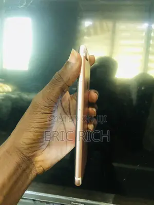 Apple iPhone 7 Plus 128 GB Gold