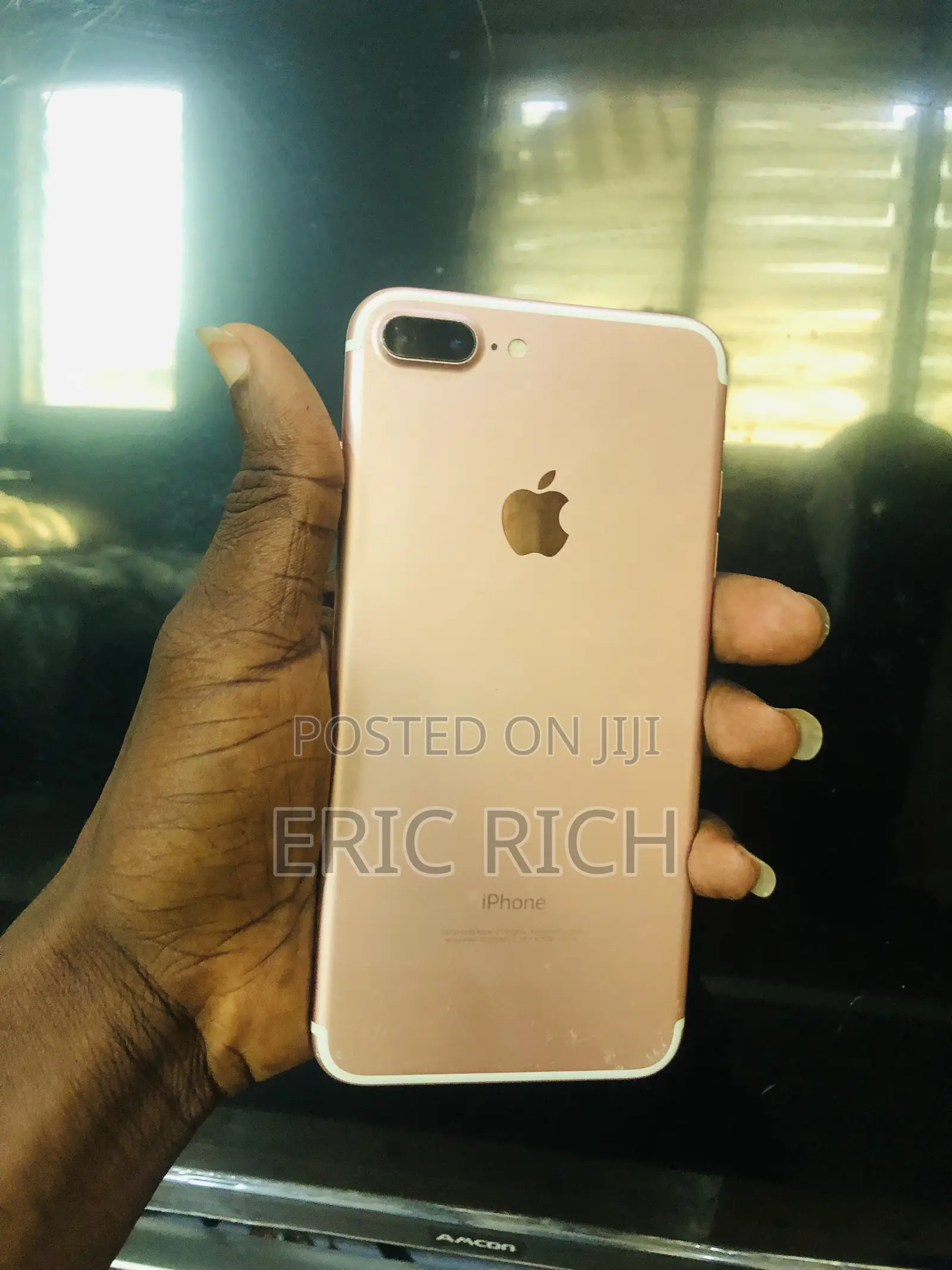 Apple iPhone 7 Plus 128 GB Gold