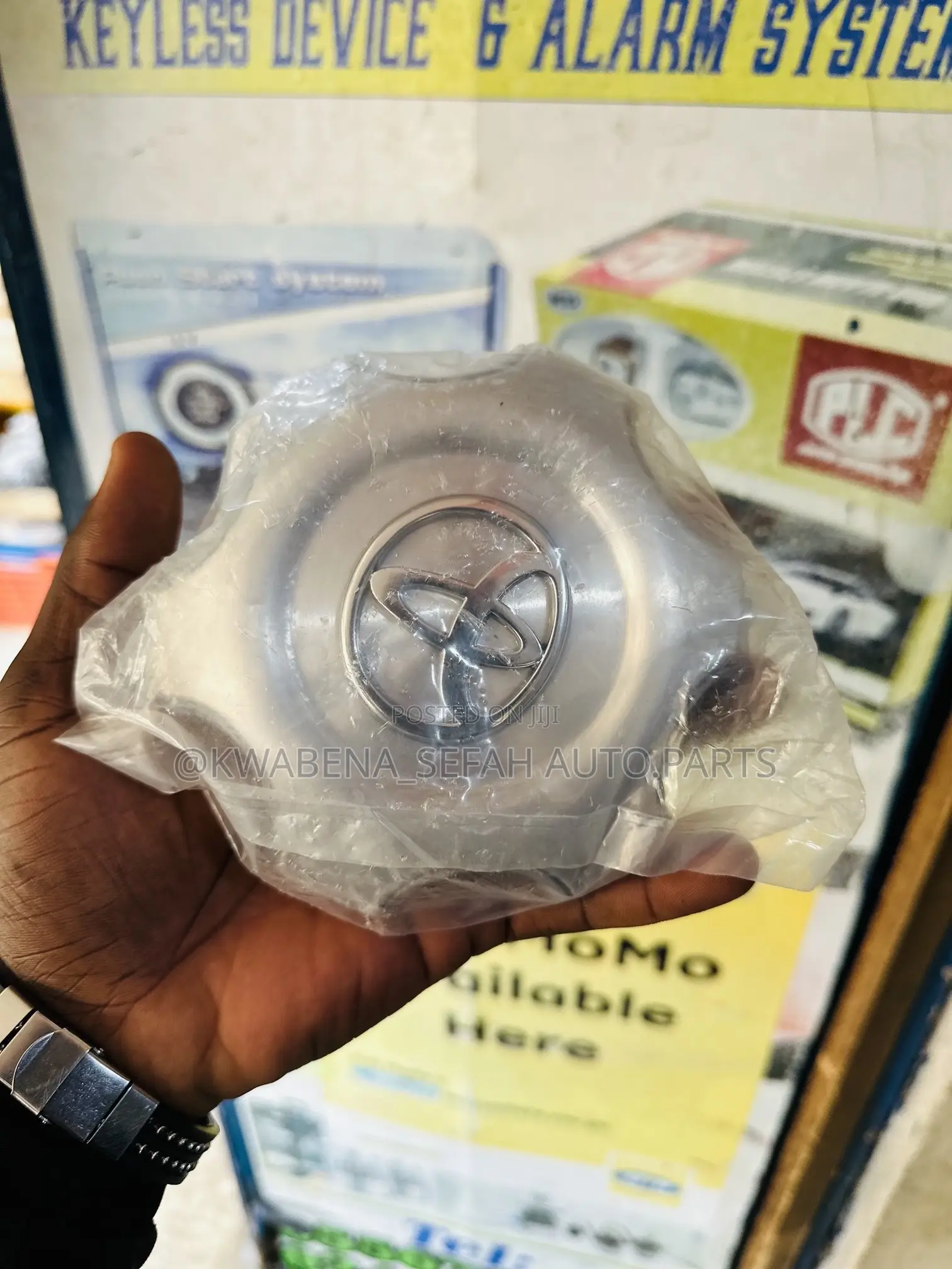 Original Toyota Wheel Cap Covere Available For All Cars