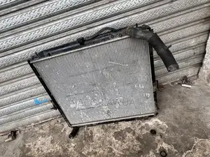 Radiator for Nissan Pathfinder 2005 Available