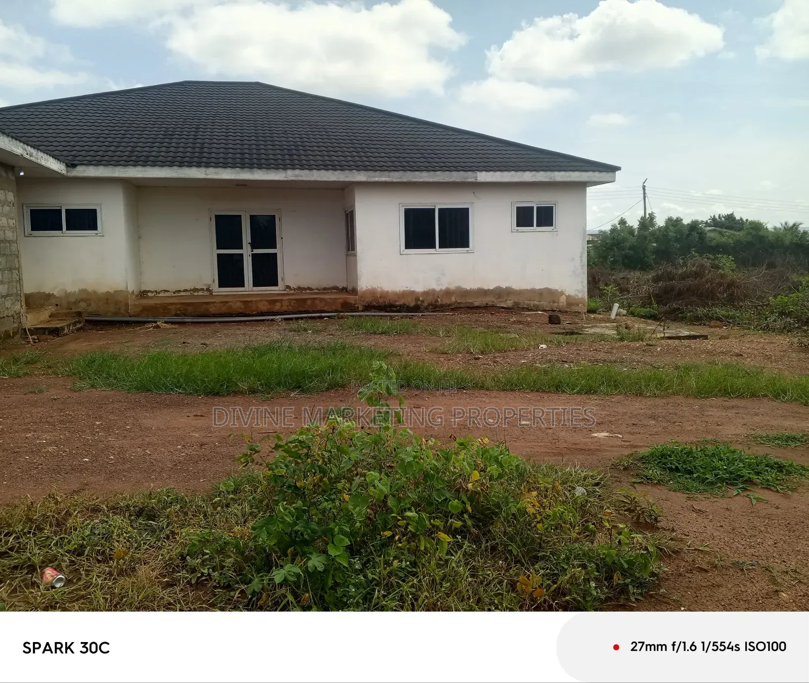 5bdrm House in Valley View for sale
