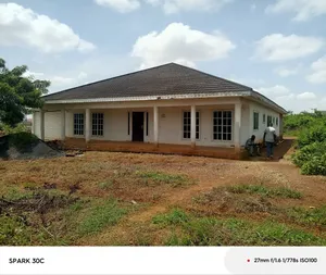 5bdrm House in Valley View for sale