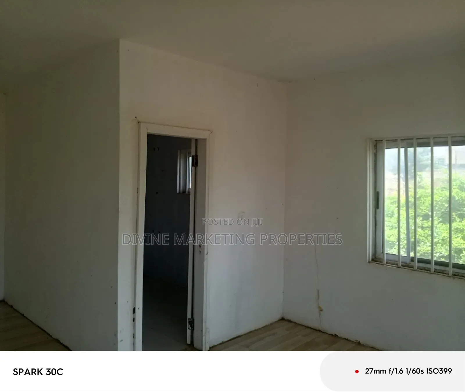 5bdrm House in Valley View for sale