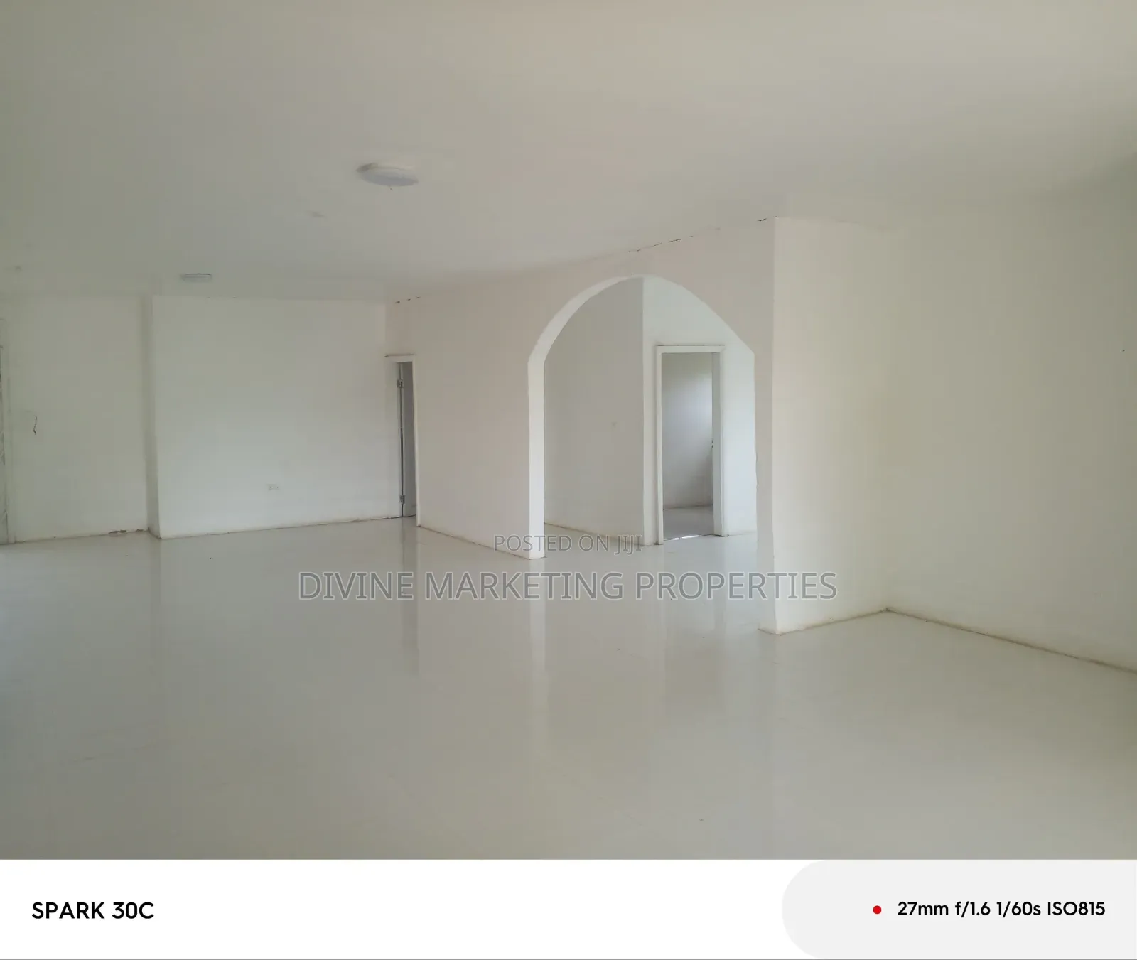 5bdrm House in Valley View for sale