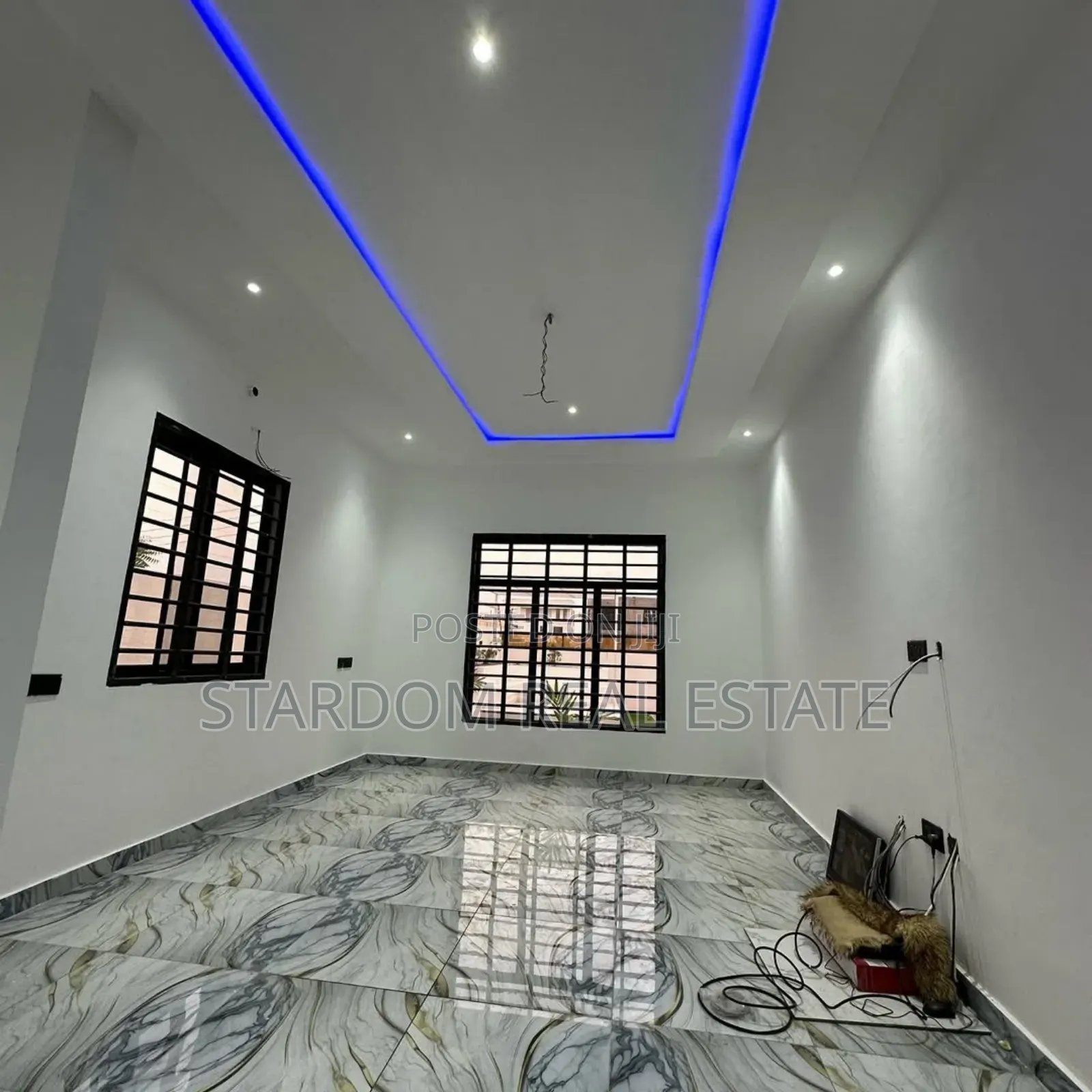 3bdrm Duplex in East Legon Hills for sale