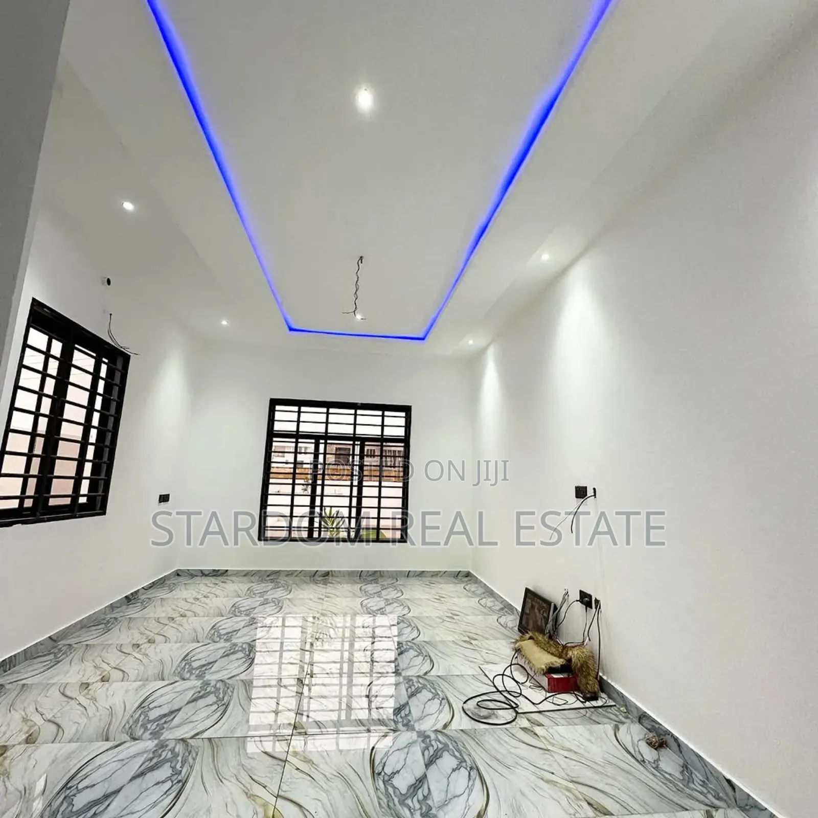 3bdrm Duplex in East Legon Hills for sale