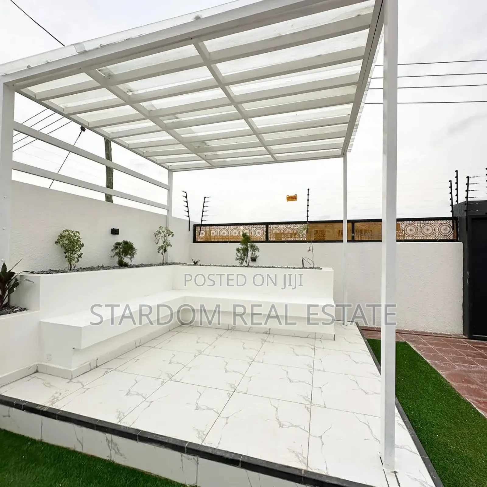 3bdrm Duplex in East Legon Hills for sale