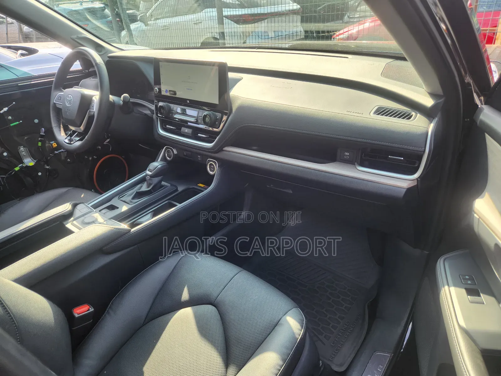 Toyota Highlander Limited AWD 2024 Black