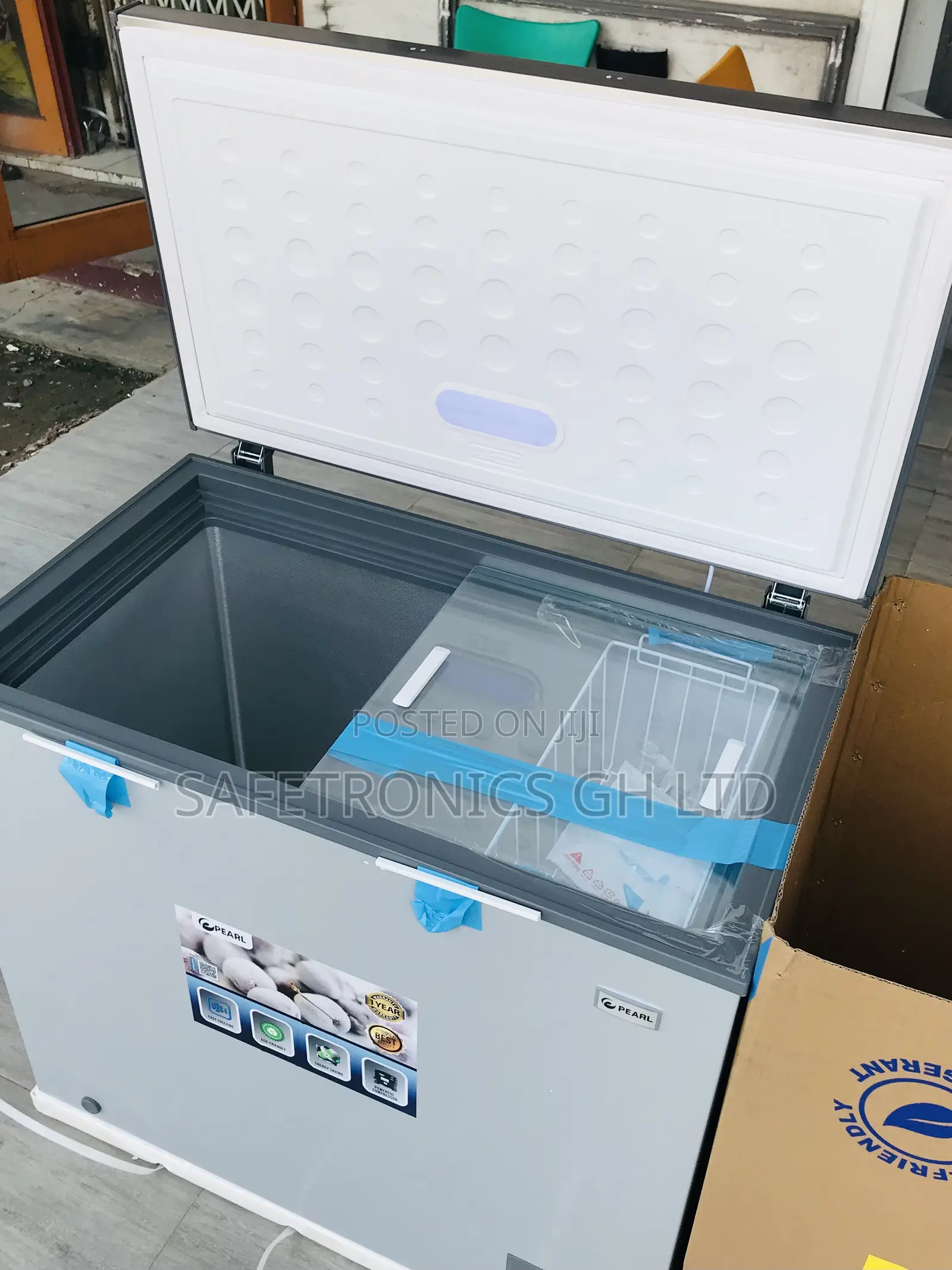 Defrost 200 Liters Singledoor Grey Slide Glass Pearl Freezer