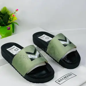 Buffalo, Balanciaga Adidas Slides