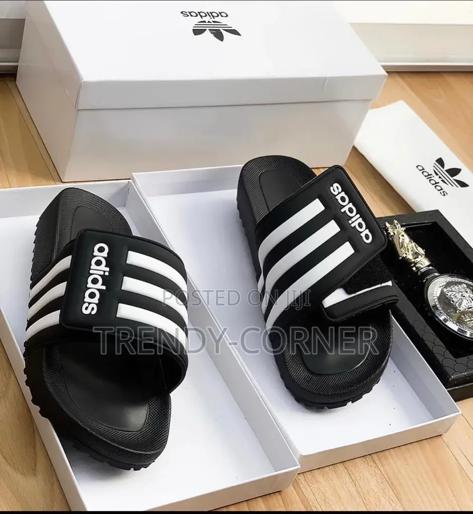 Buffalo, Balanciaga Adidas Slides