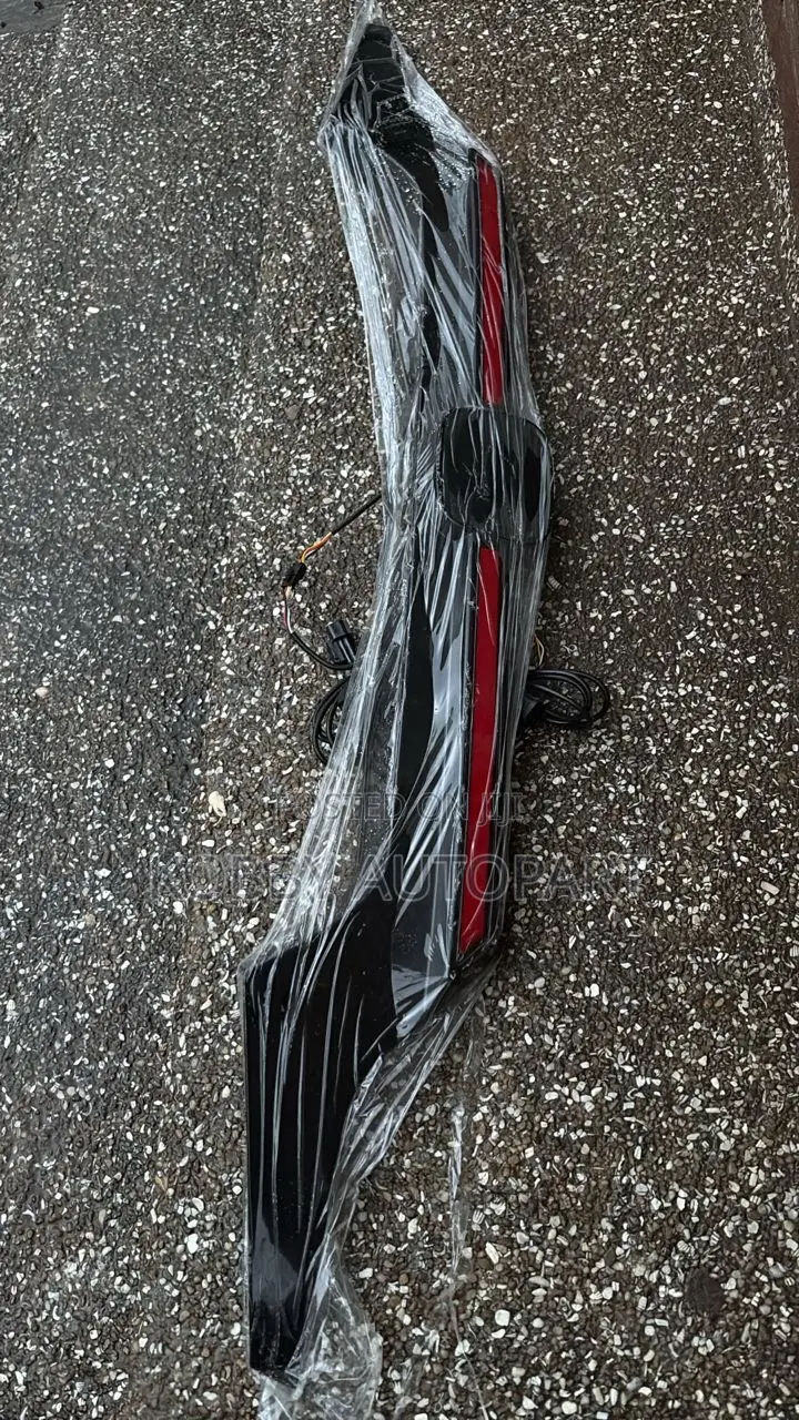 Honda Accord Boot Led Spoiler 2018 - 2023