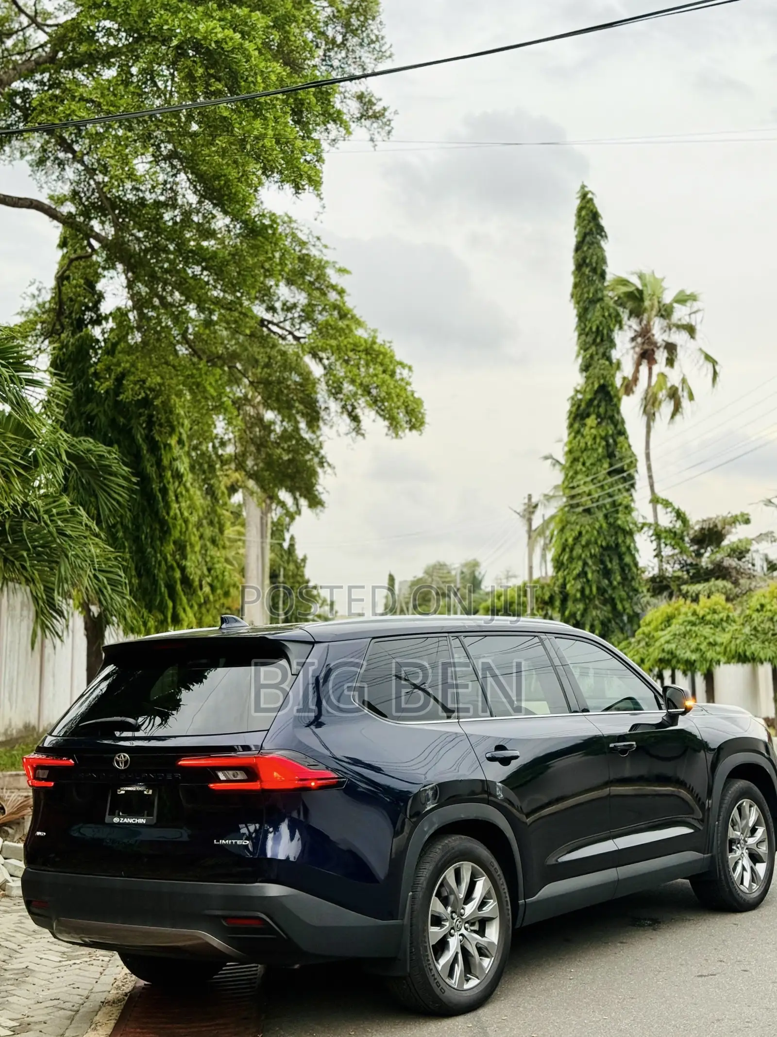 Toyota Grand Highlander Limited AWD 2024 Blue