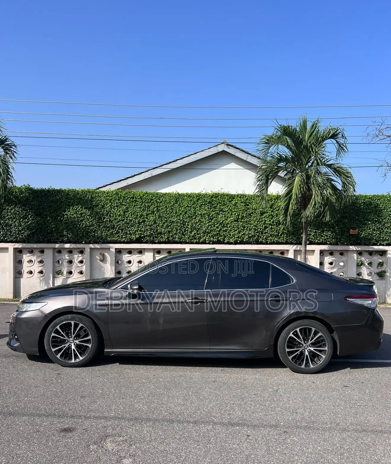 Toyota Camry XSE V6 FWD 2020 Gray