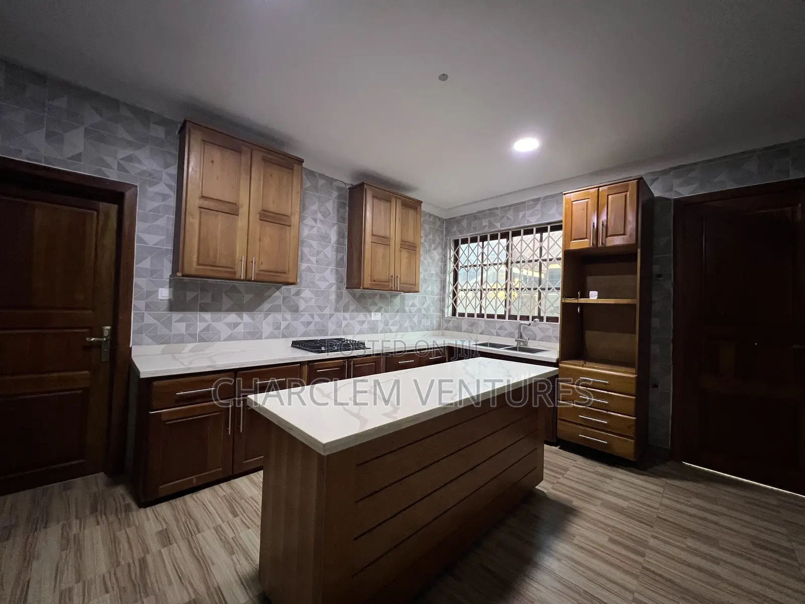 5bdrm House in Charclem Ventures, Ashomang Estate for sale