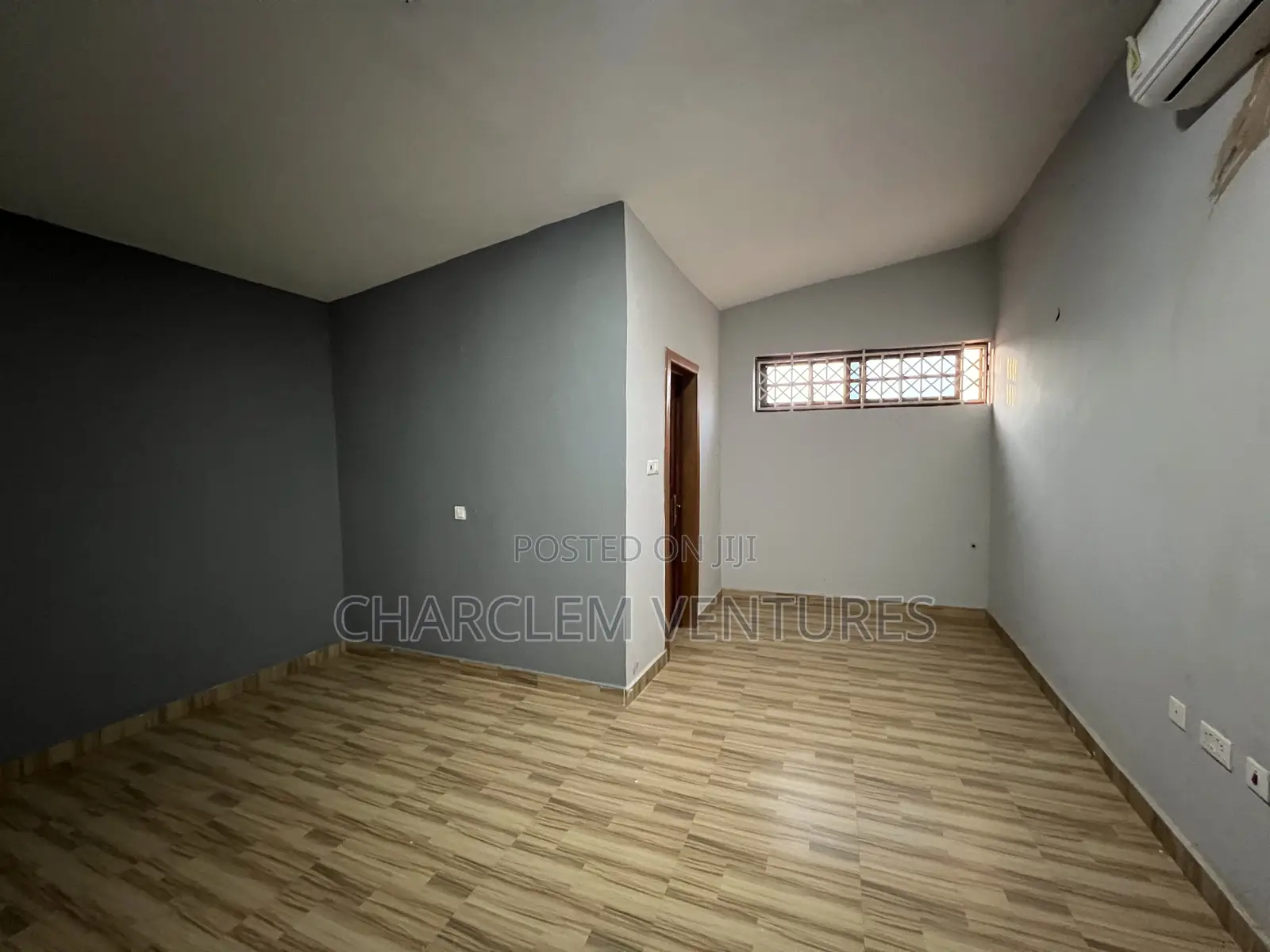 5bdrm House in Charclem Ventures, Ashomang Estate for sale