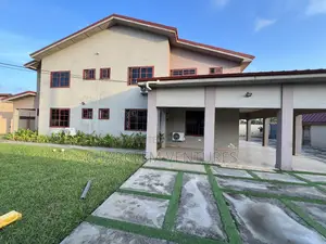 5bdrm House in Charclem Ventures, Ashomang Estate for sale