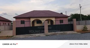 2bdrm House in Obeyeyie, Ga South Municipal for rent