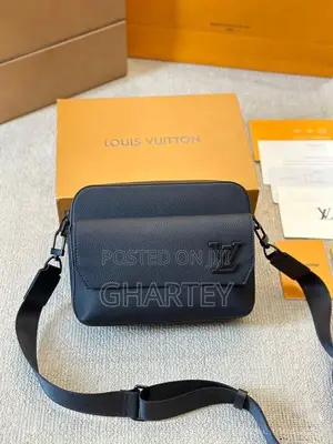 Premium Leather Luxury Cross Body Bag - Black