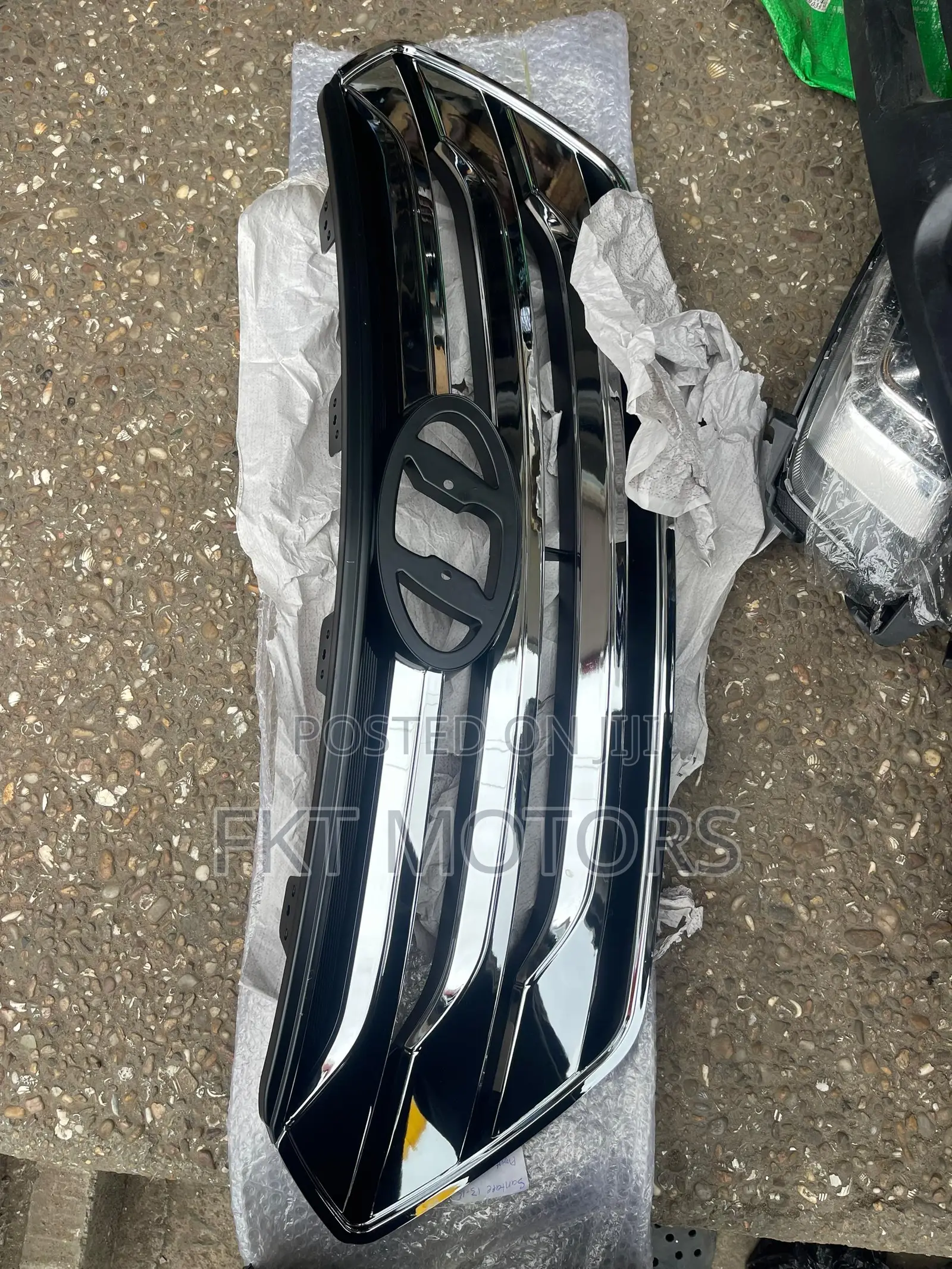 Hyundai Santa Fe Front Grilles 2012,2013,2014,2015,
