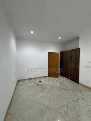 4bdrm House in East Airport, Tema Metropolitan for rent