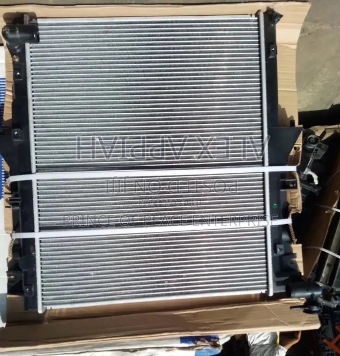 Mitsubishi L200 2015 2016 2017 New Radiator Tank