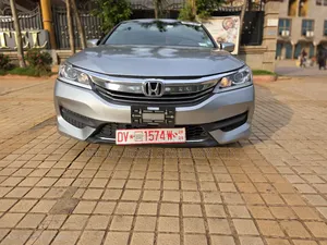 Honda Accord EX-L 4dr Sedan FWD (2.4L 4cyl 2A) 2017 Silver