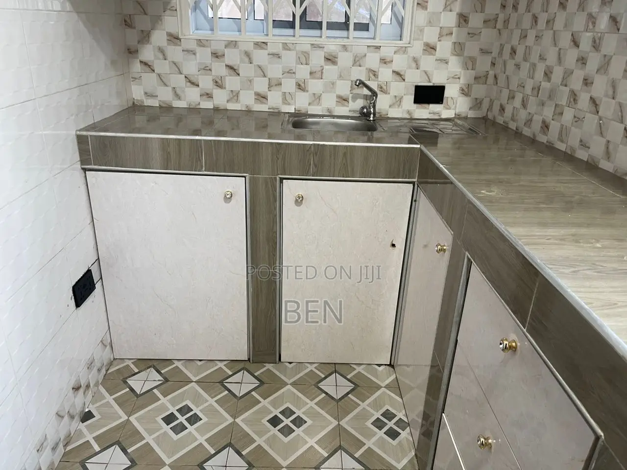 1bdrm Apartment in Anyaa, Market for rent