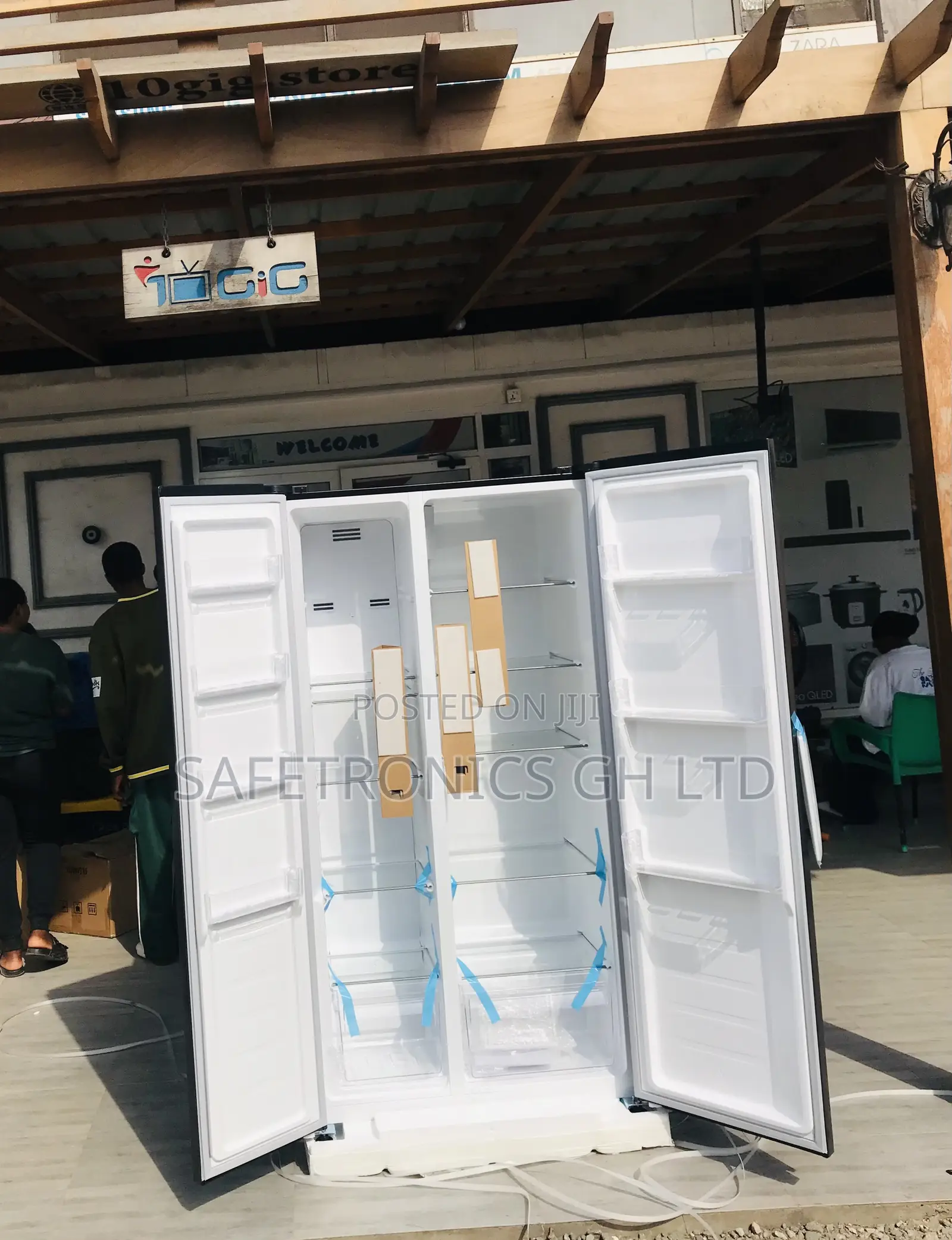 Secure Best 2 Doors Sidebyside Grey Nasco Freezer