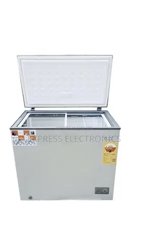 Newly Sealed in Box Chest Freezer Pearl PCF-1810-1a