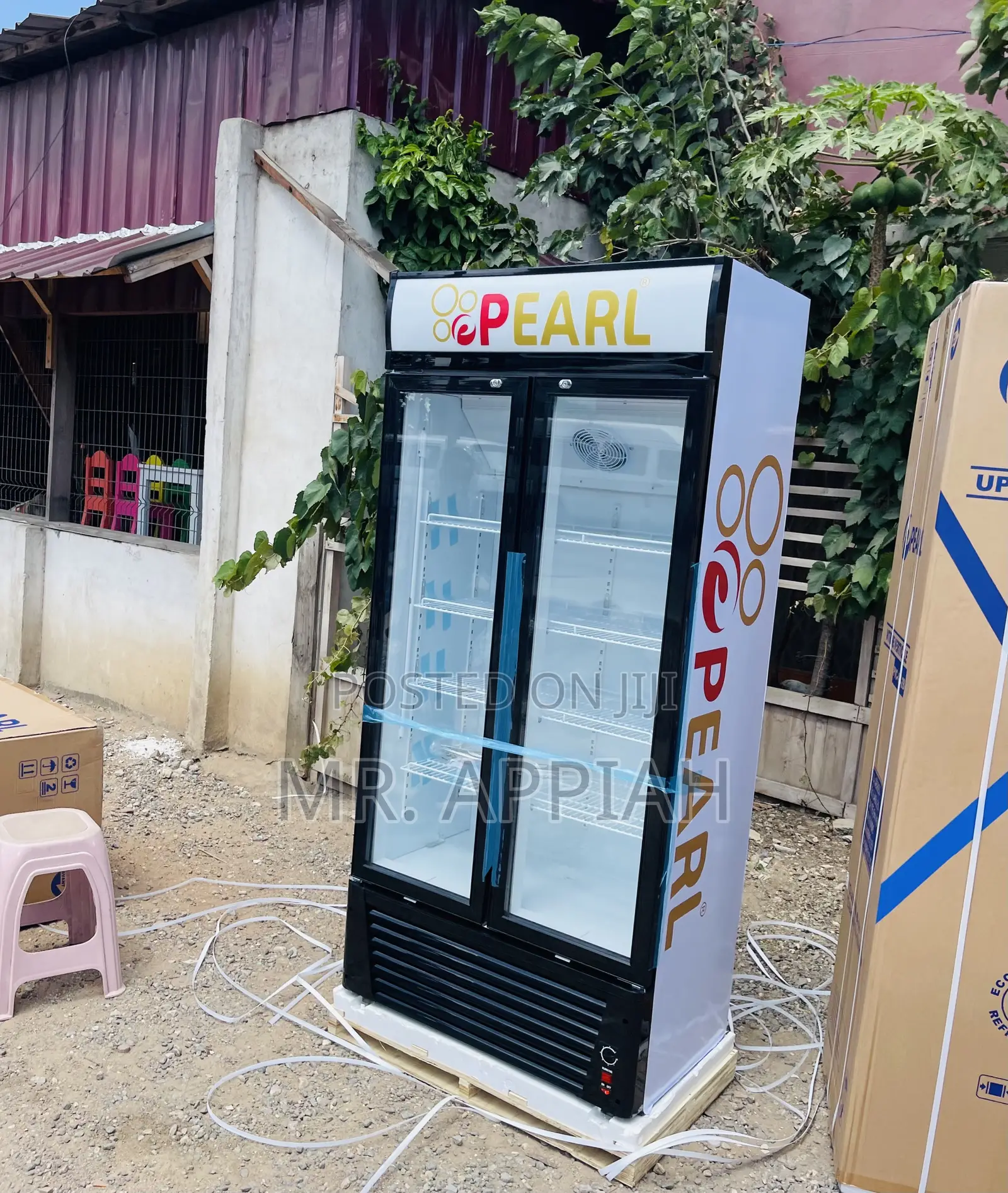 Well Built Pearl PVC-622-2b Beverage Cooler(2 Door).