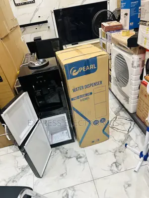 Newly Sealed in Box Pearl PWD-4015cbl