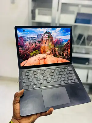 Laptop Microsoft Surface Laptop 5 8GB Intel Core I5 SSD 256GB