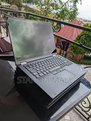 Laptop Lenovo ThinkPad X380 Yoga 8GB Intel Core i7 SSD 256GB