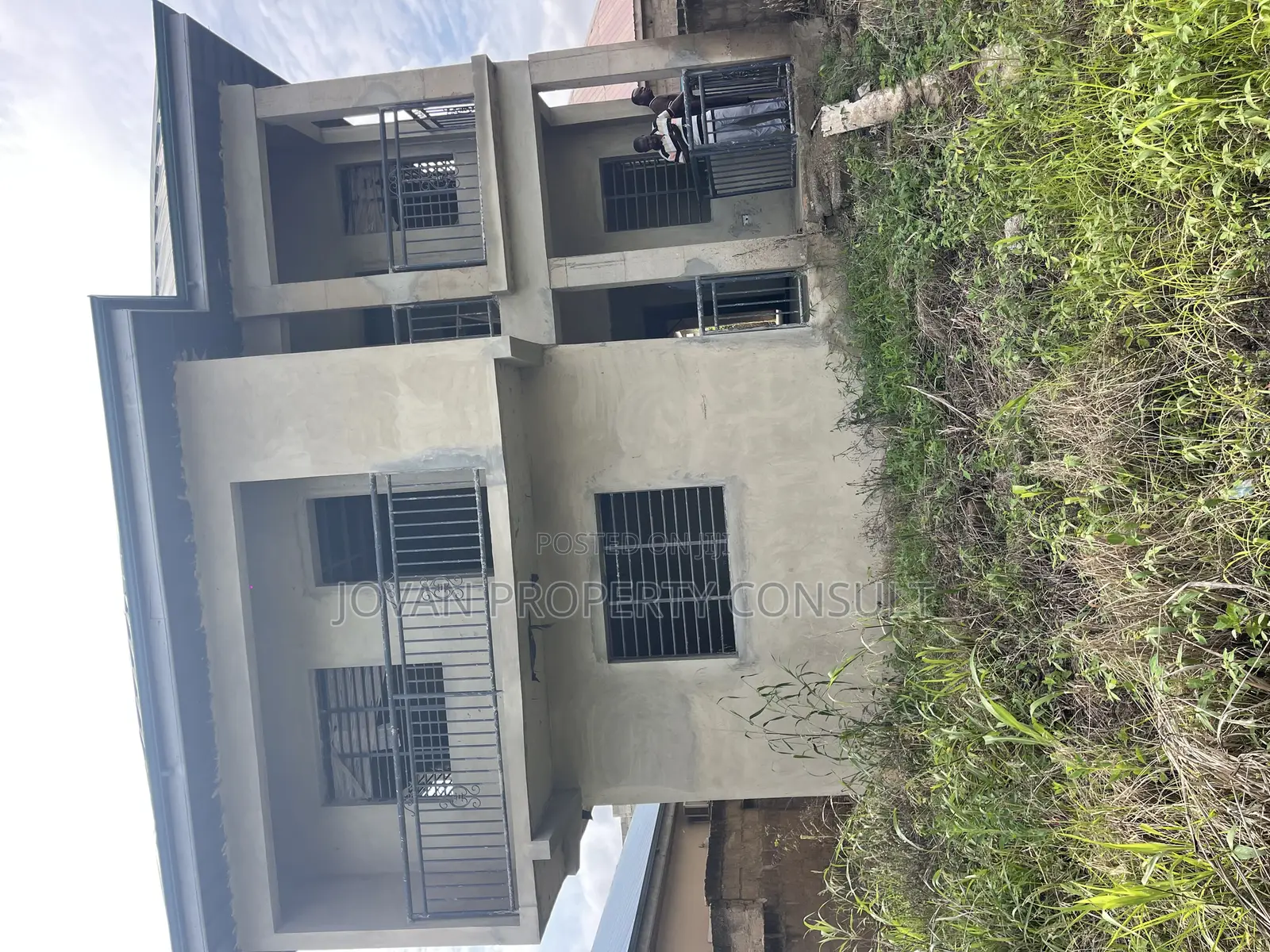 4bdrm House in Amasaman for sale