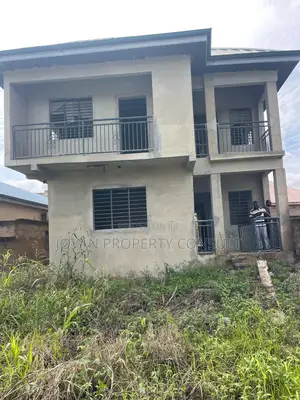 4bdrm House in Amasaman for sale