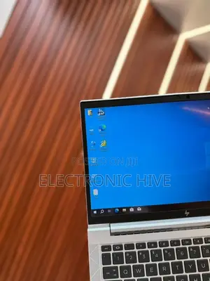 Laptop HP EliteBook 830 G7 16GB Intel Core I5 SSD 256GB
