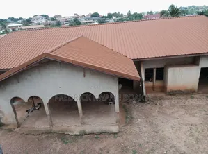 9bdrm House in House For Sale At, Kumasi Metropolitan for sale