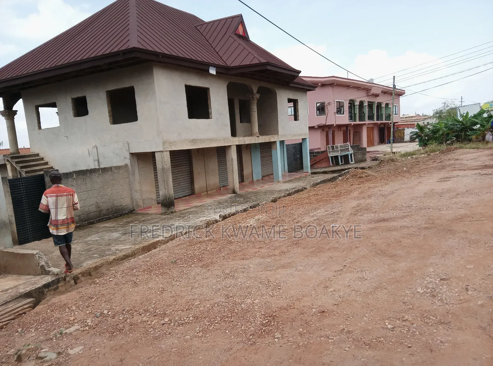 9bdrm House in House For Sale At, Kumasi Metropolitan for sale