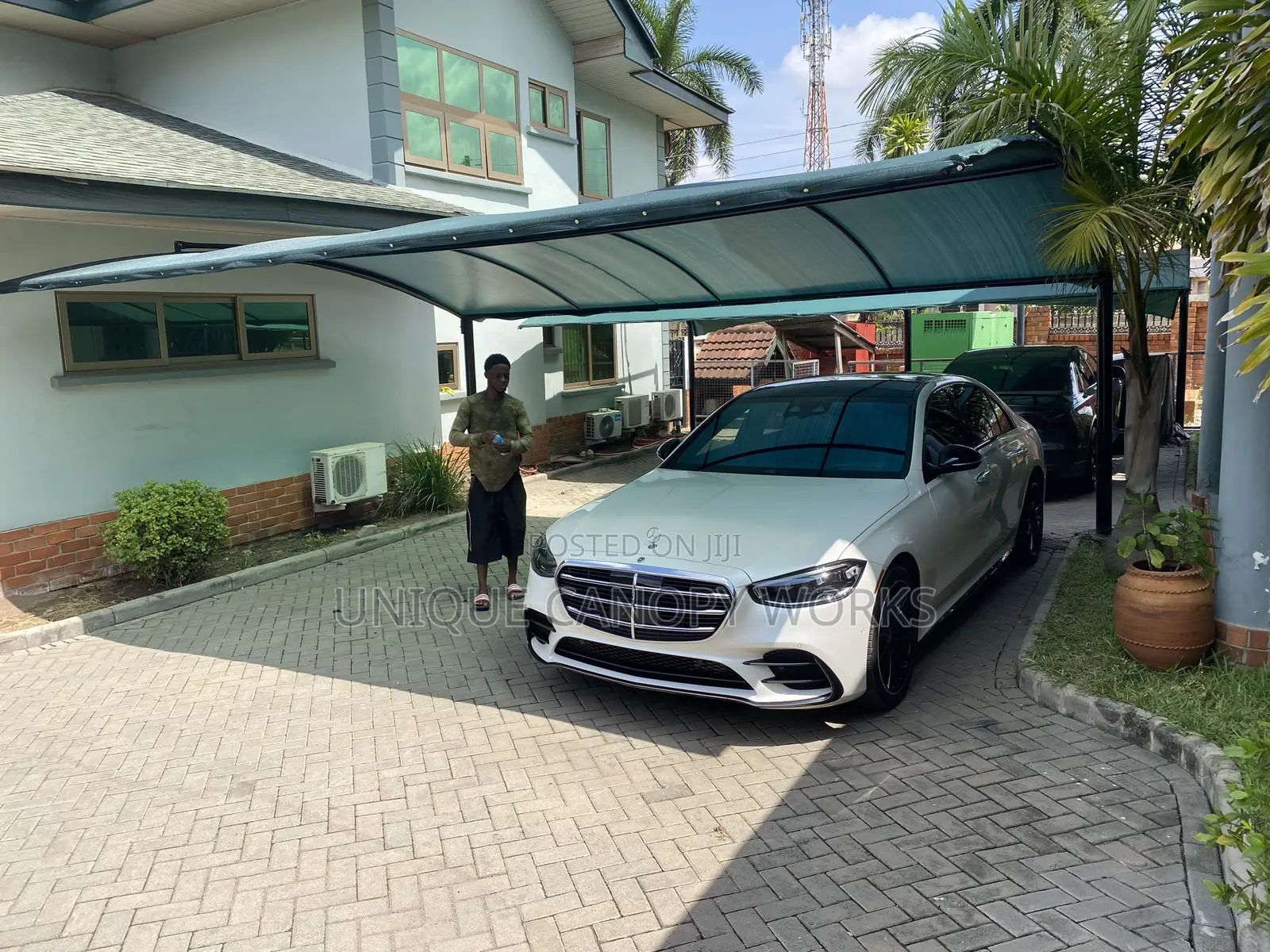 Solid Car Canopy for All Vehicles at Home and Offices