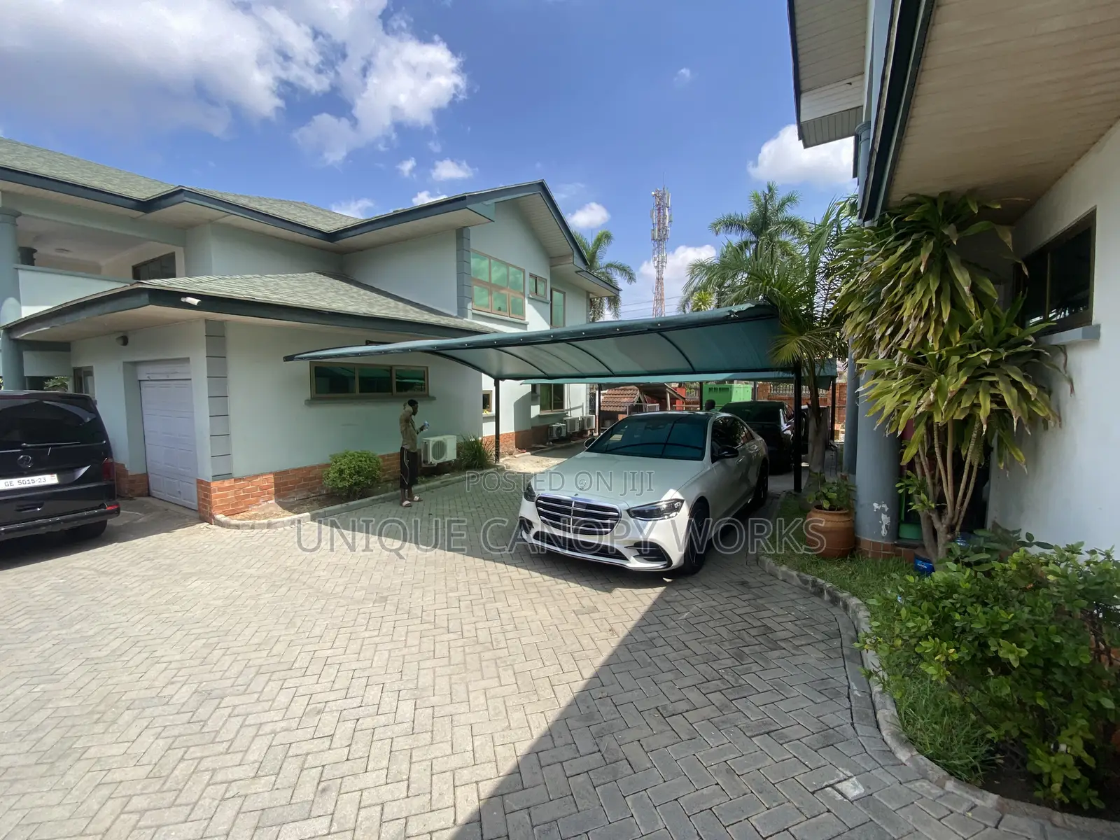 Solid Car Canopy for All Vehicles at Home and Offices